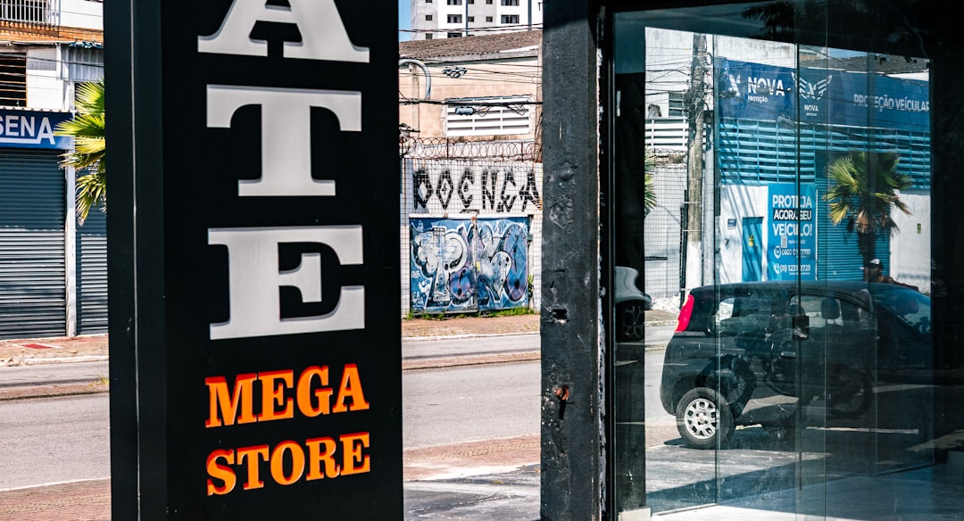 Non vuoi investire in un mega ERP per avere sotto controllo il magazzino? realizzalo custom